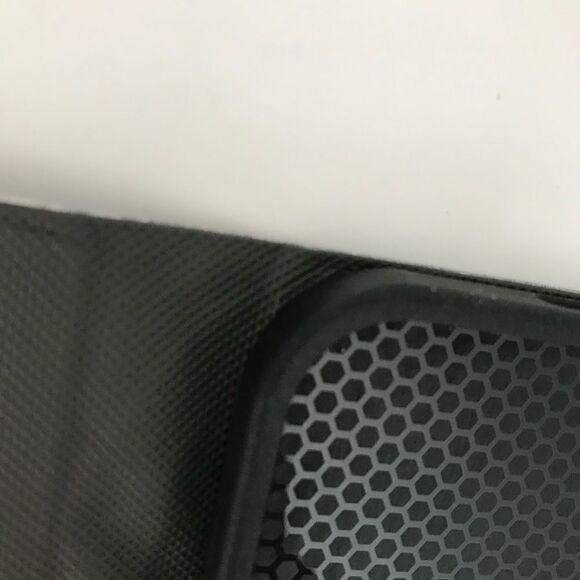 🌼Brand New iPad Air Case Floral Black/Beige Slim fit - Picture 11 of 13